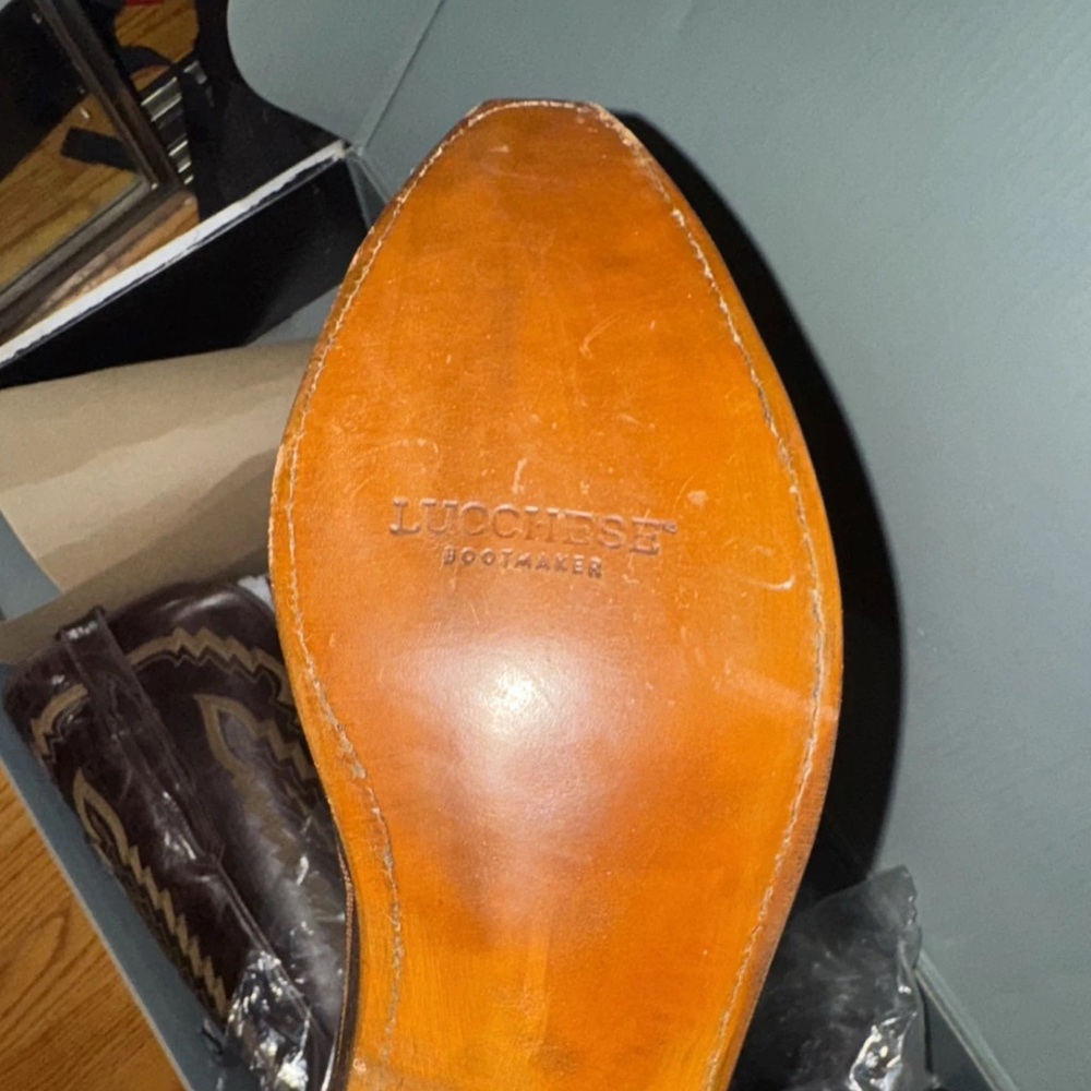 Lucchese Women’s Priscilla Boots
Size 11 b
New with box - Picture 3 of 6